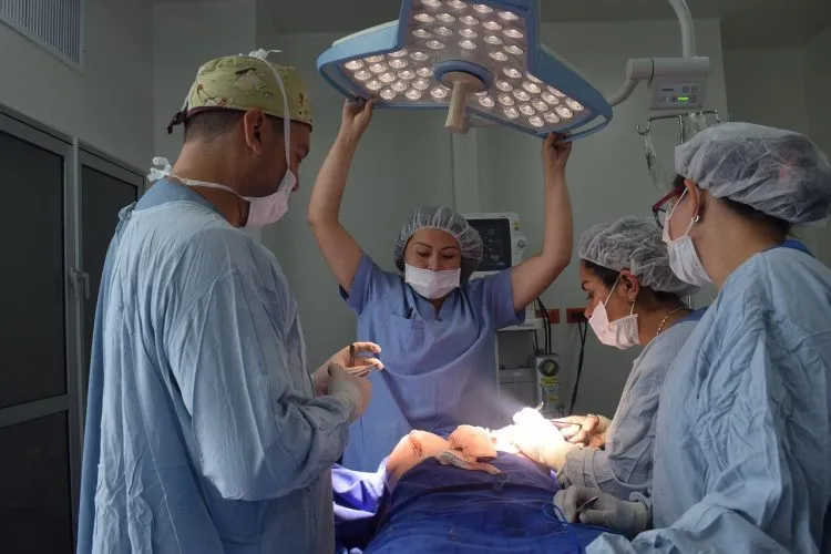 Affiner sa silhouette grâce à la liposuccion