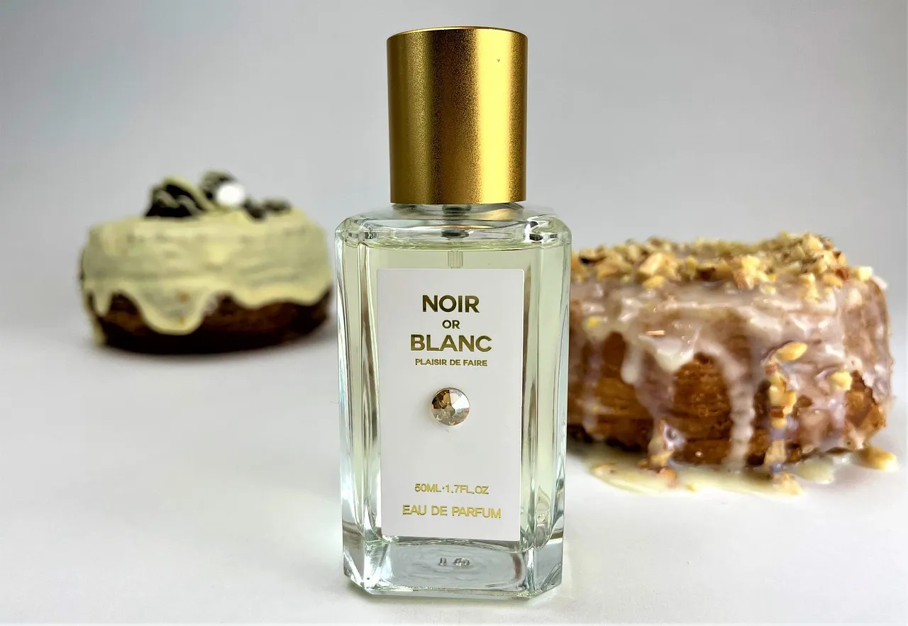 Comment devenir vendeur à domicile de parfum ?
