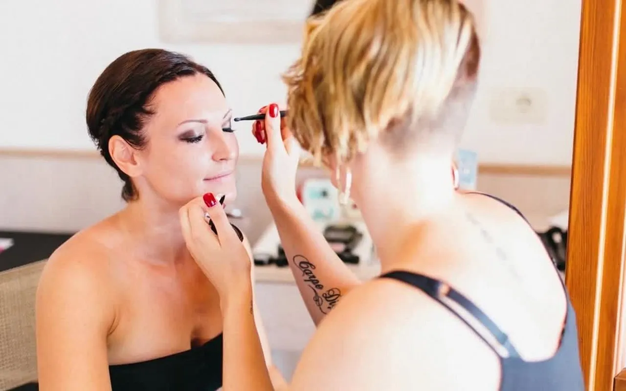 Les soins et mise en beauté dédiés à la mariée avant la cérémonie