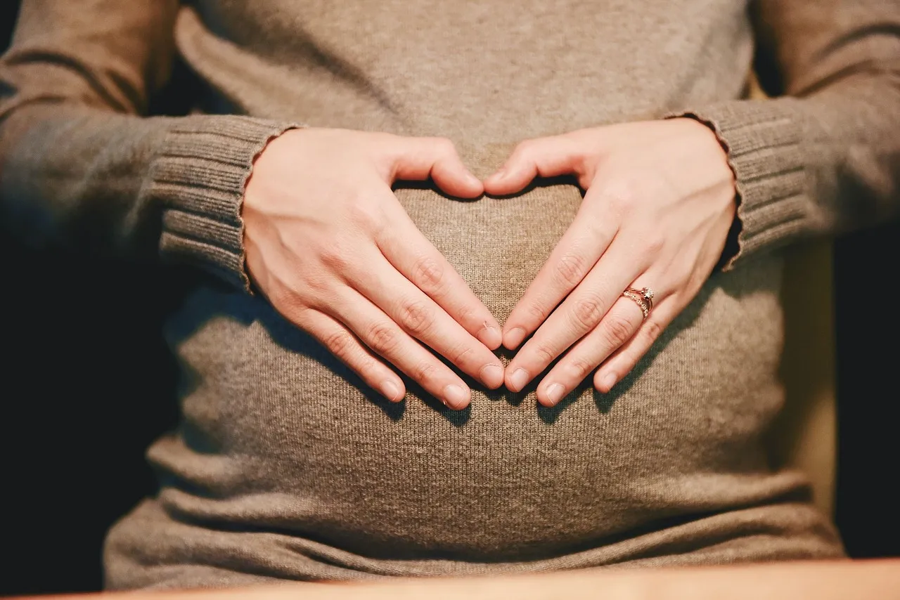 Grossesse extra-utérine : les signes que toute femme devrait connaître