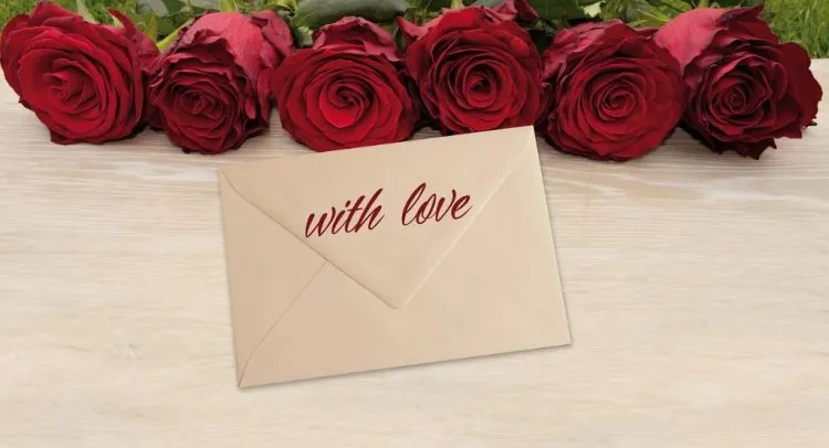 Les raisons d’envoyer une carte postale personnalisée à l’occasion d’une naissance