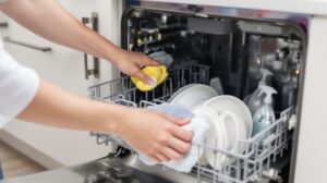 comment bien nettoyer un lave vaisselle