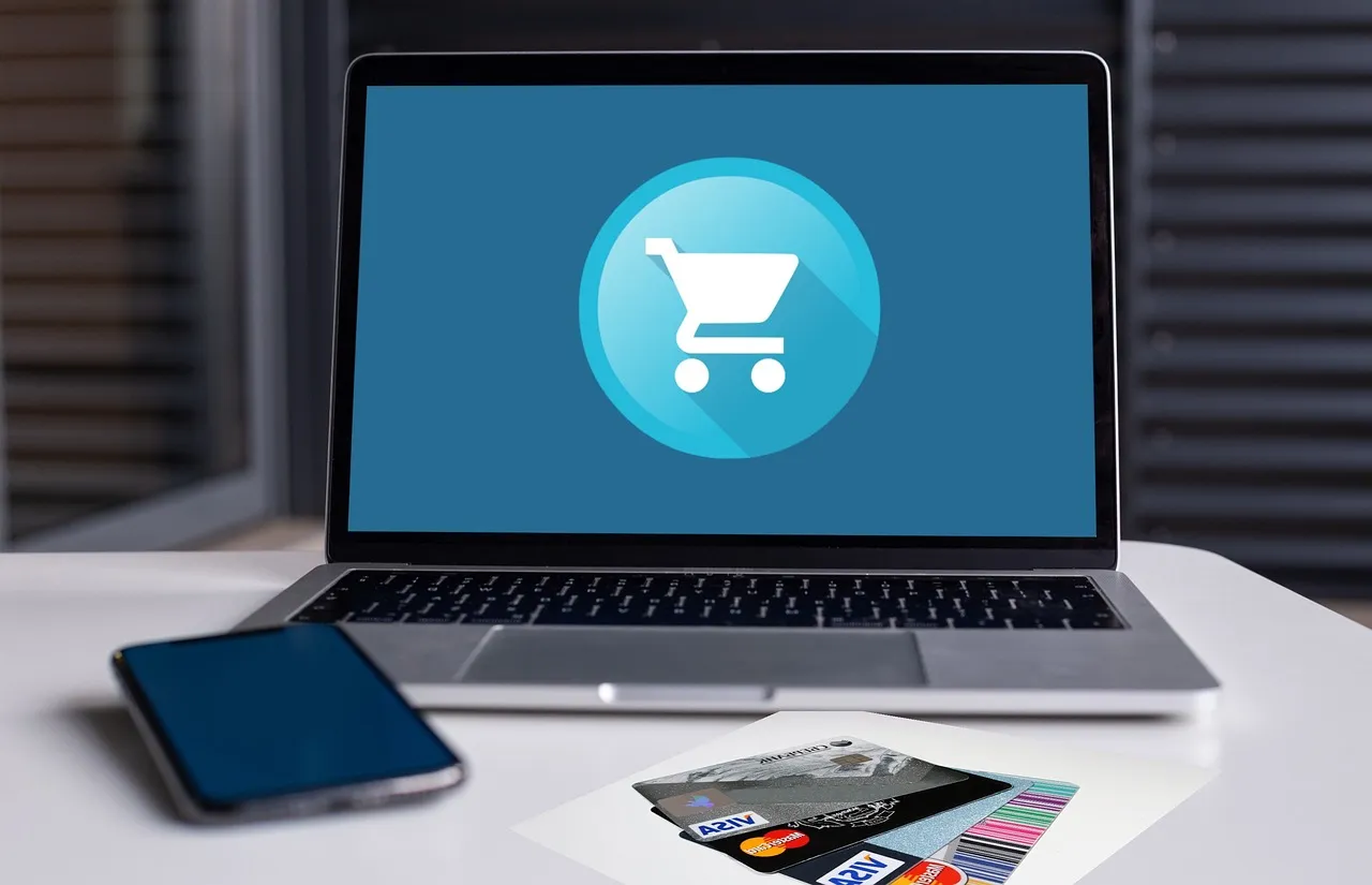 Les avantages d’utiliser des codes promotionnels et codes de parrainage dans vos achats en ligne
