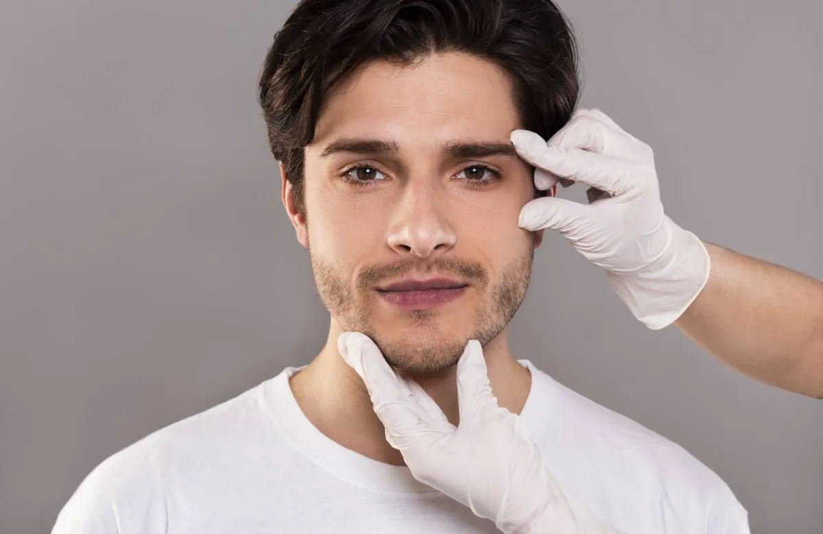 Retrouver confiance en soi grâce à la chirurgie esthétique à Montpellier