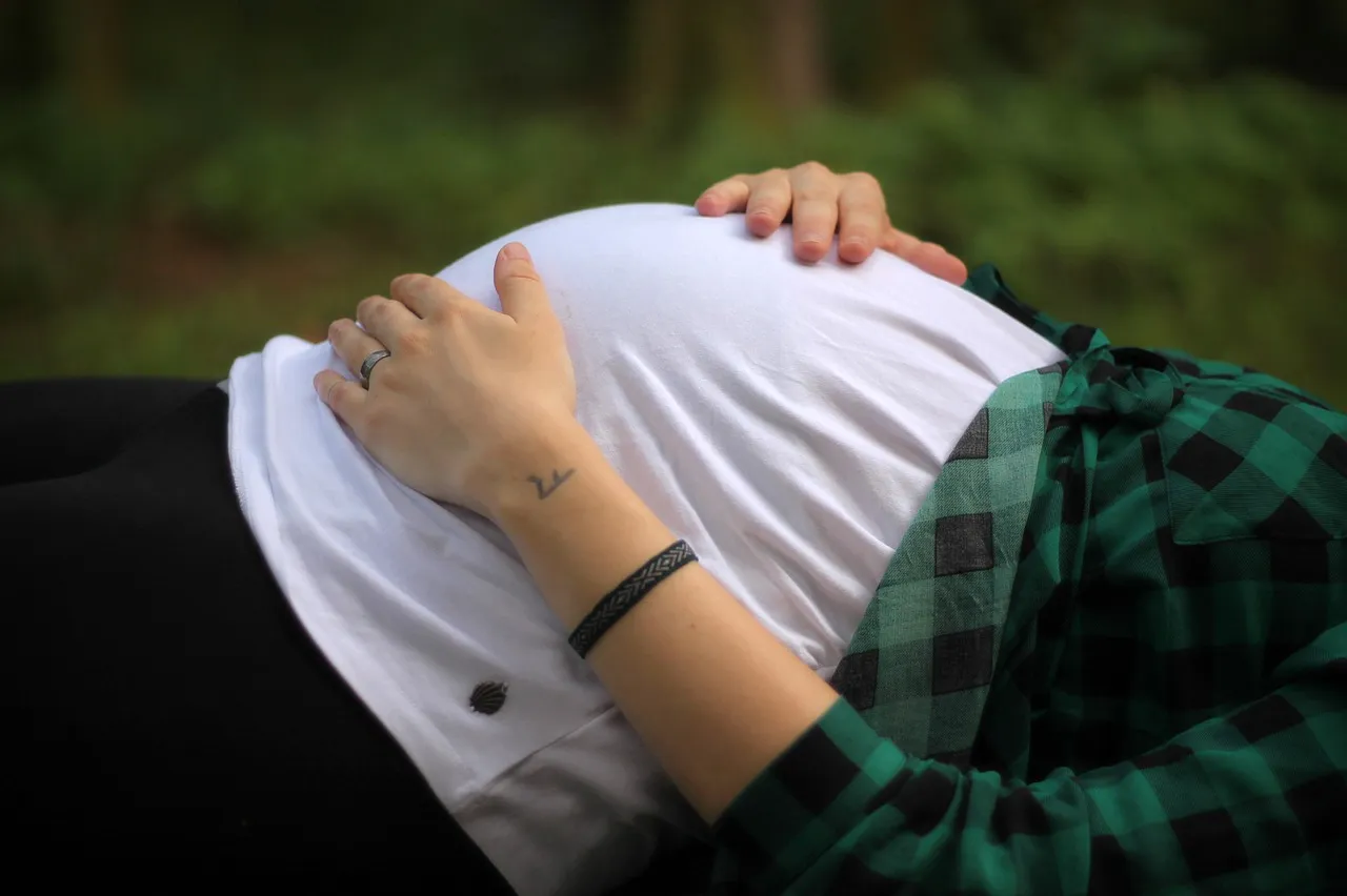Peut-on manger du fromage quand on est enceinte ? Conseils et recommandations pour les femmes enceintes