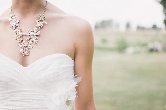 Après-mariage : conseils de conservation de votre robe de mariée
