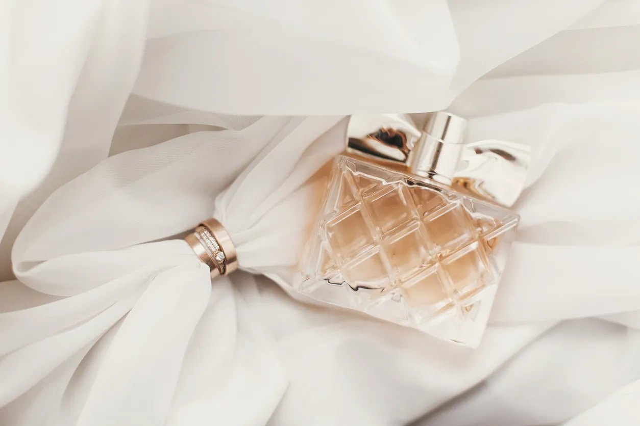 Cadeau de fête des Mères : et si vous optiez pour un coffret-cadeau de parfum ?