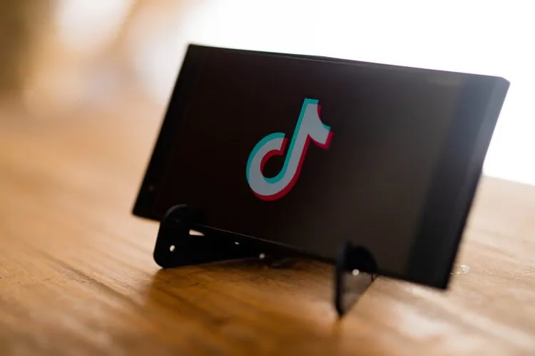 Simp : La mode du mauvais garçon sur TikTok