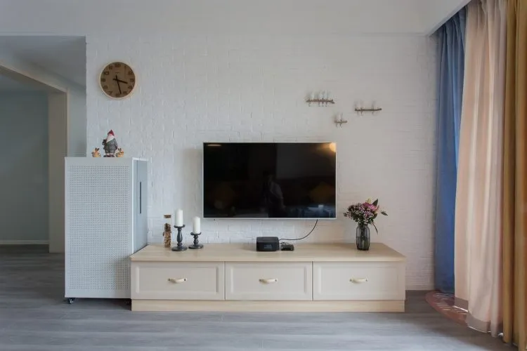Comment fonctionne la télé-réalité ?
