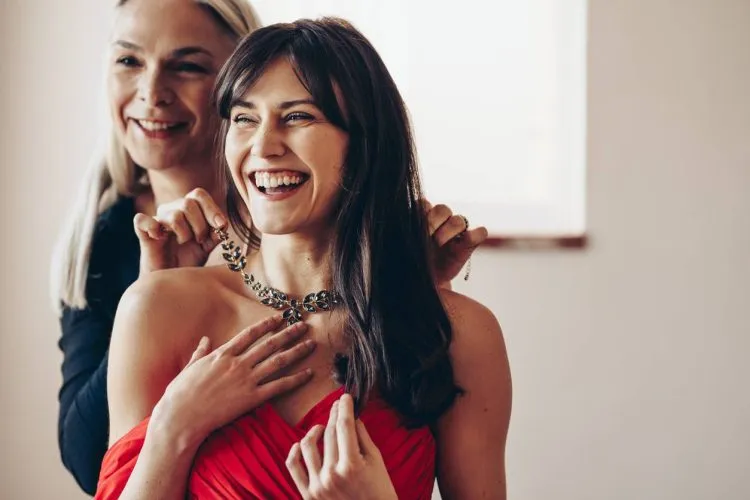 forme de bijou bijoux adaptés à sa morphologie bijouterie en ligne